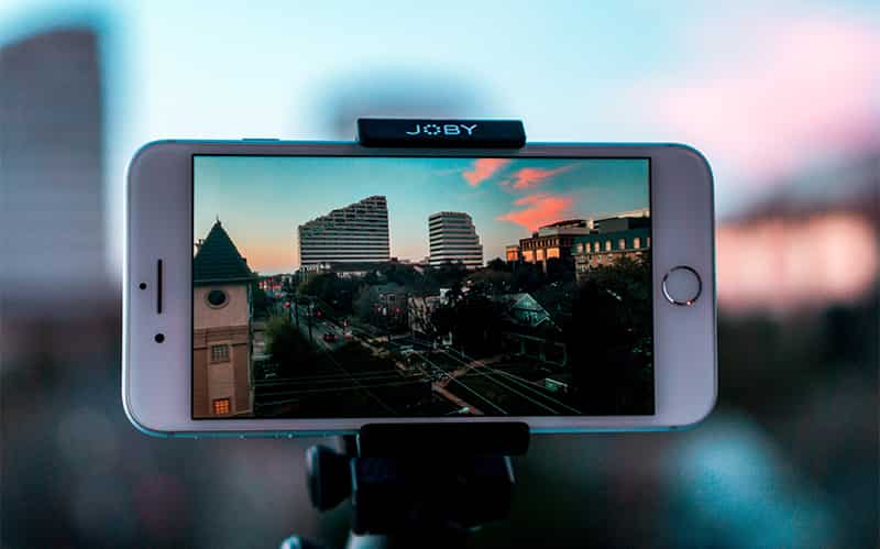 雷军：天使投资人经历让我学会找风口 - 新媒体情报驿站