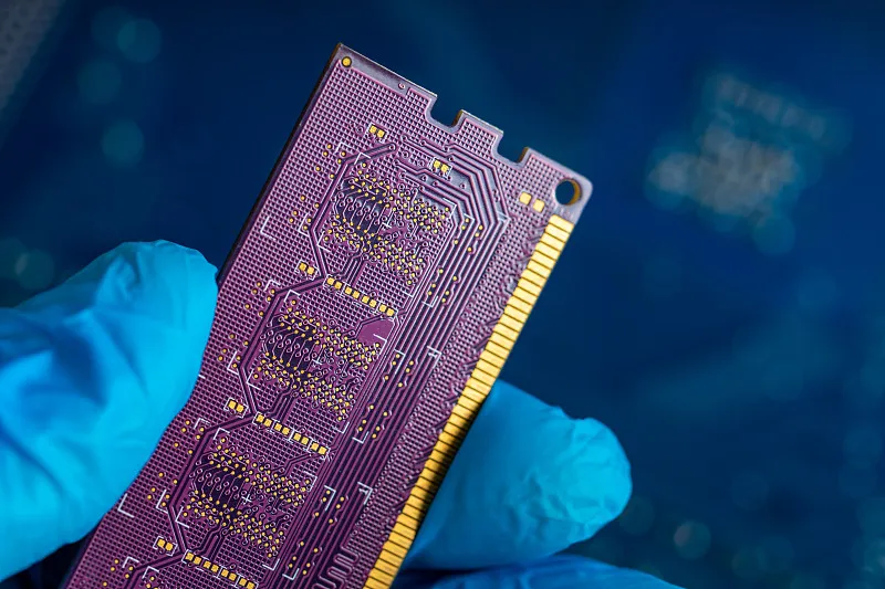 数据存储迎来“闪存革命”：成本大降70%，未来数据中心再无硬盘？(图3)