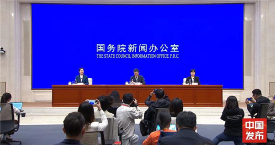 汽车产业前三季度稳健增长，政策支持助力企业出海与技术创新