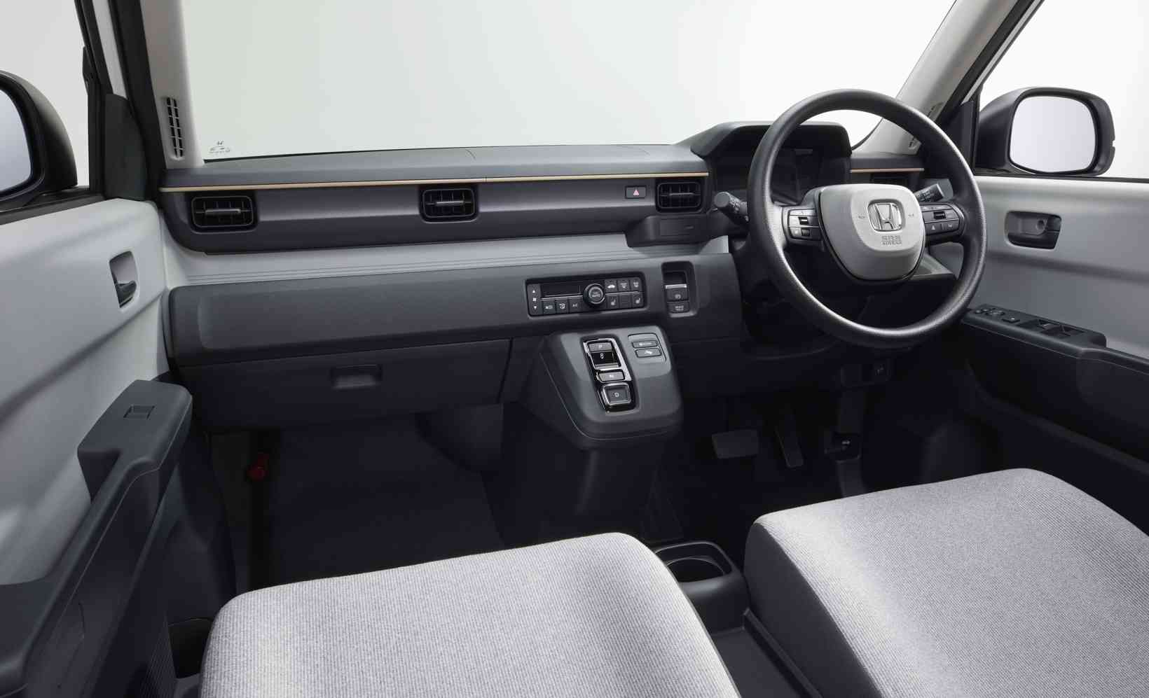 生物基塑料革新汽车内饰，可持续材料应用新突破(图1)