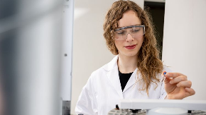 有机废料变塑料：可生物降解材料新突破 - 宜民行车讯