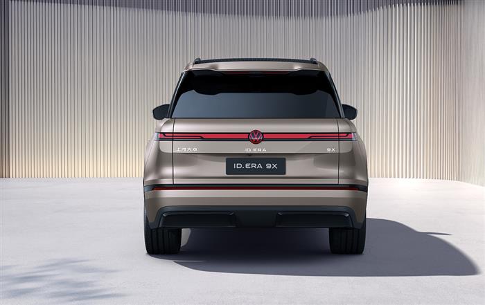 德系满级旗舰SUV亮相，增程3.0时代如何定义全能驾乘体验(图7)