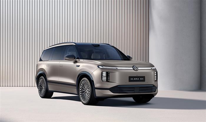 德系满级旗舰SUV亮相，增程3.0时代如何定义全能驾乘体验(图8)