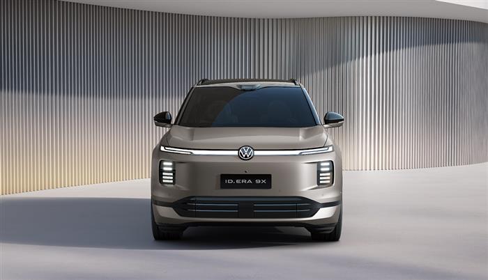 德系满级旗舰SUV亮相，增程3.0时代如何定义全能驾乘体验(图5)