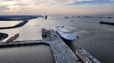 2025年中国车市自主品牌份额创新高，新能源渗透率近六成(图4)