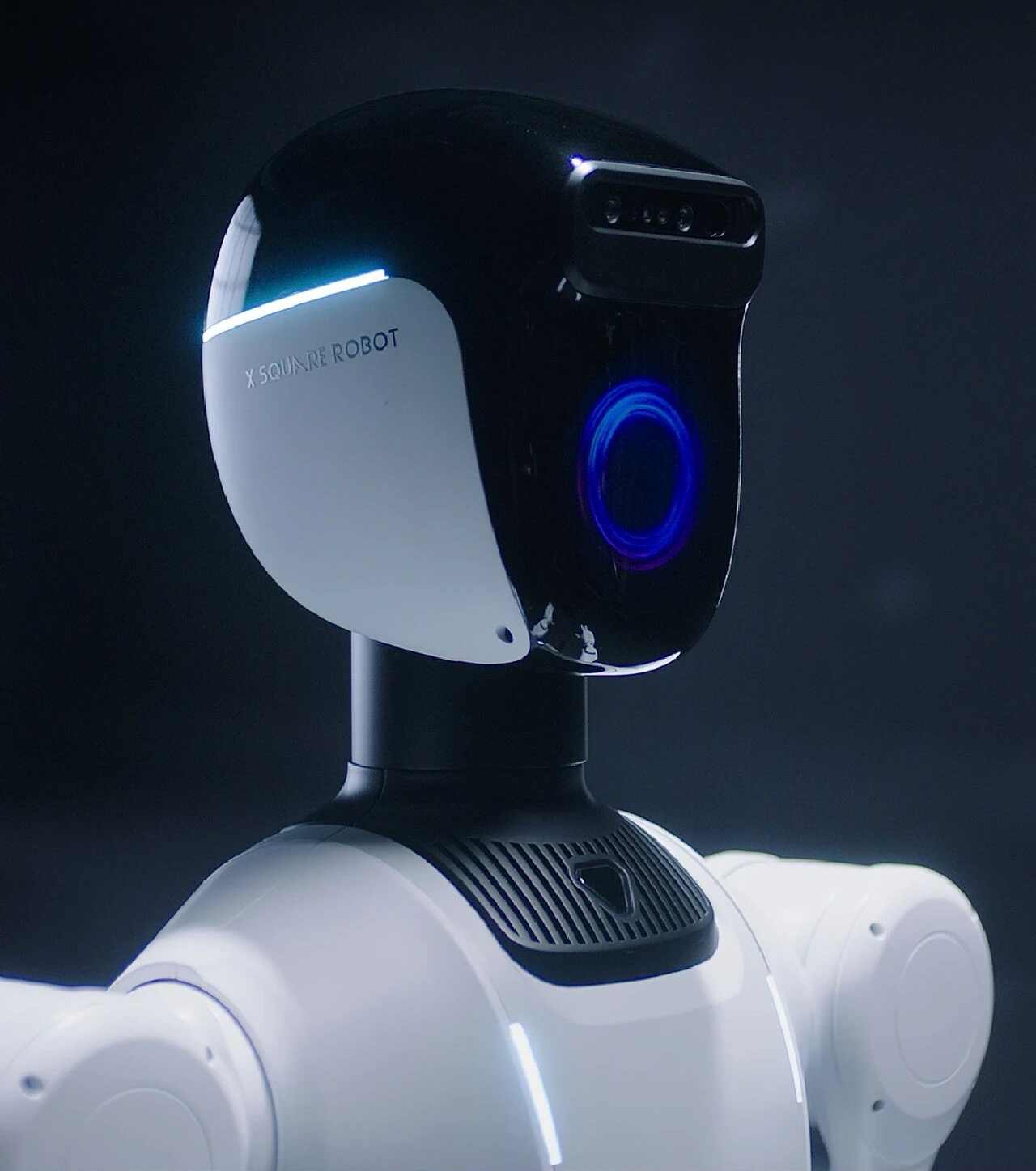 具身智能企业获10亿融资，模型与数据闭环成竞争核心 - 宜民行车讯